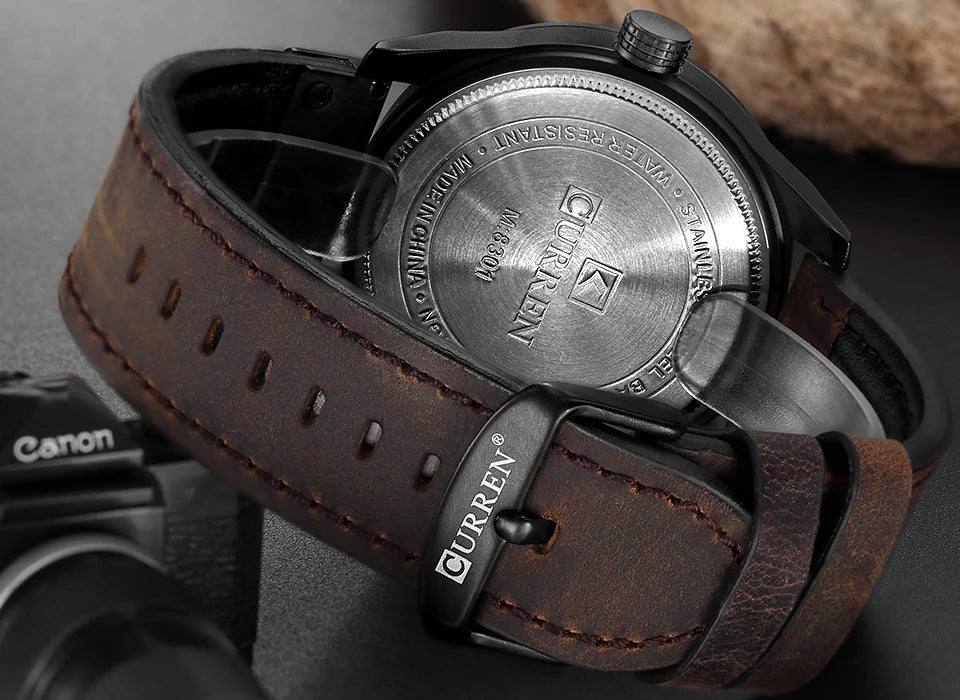 Schwarze Edelstahl-Uhr mit Lederband | Boreal