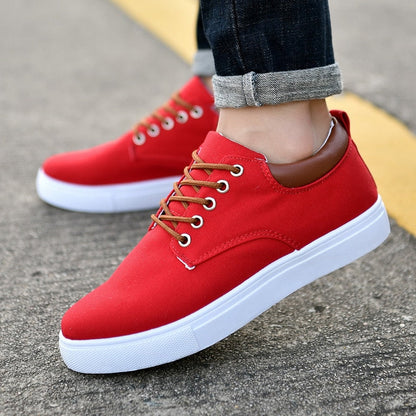 Magnus - Men’s Sneakers with a Crisp White Sole